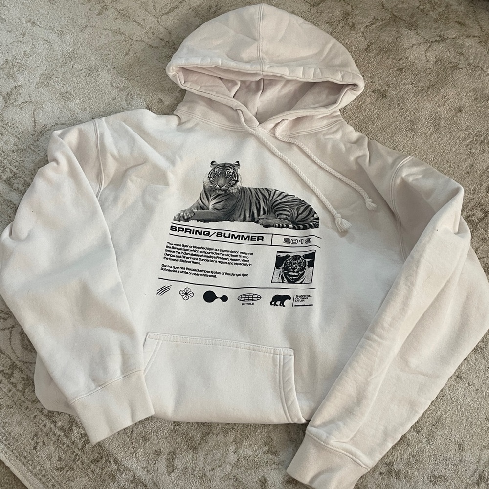 Shadow Hill White Tiger Hoodie, Size: Large